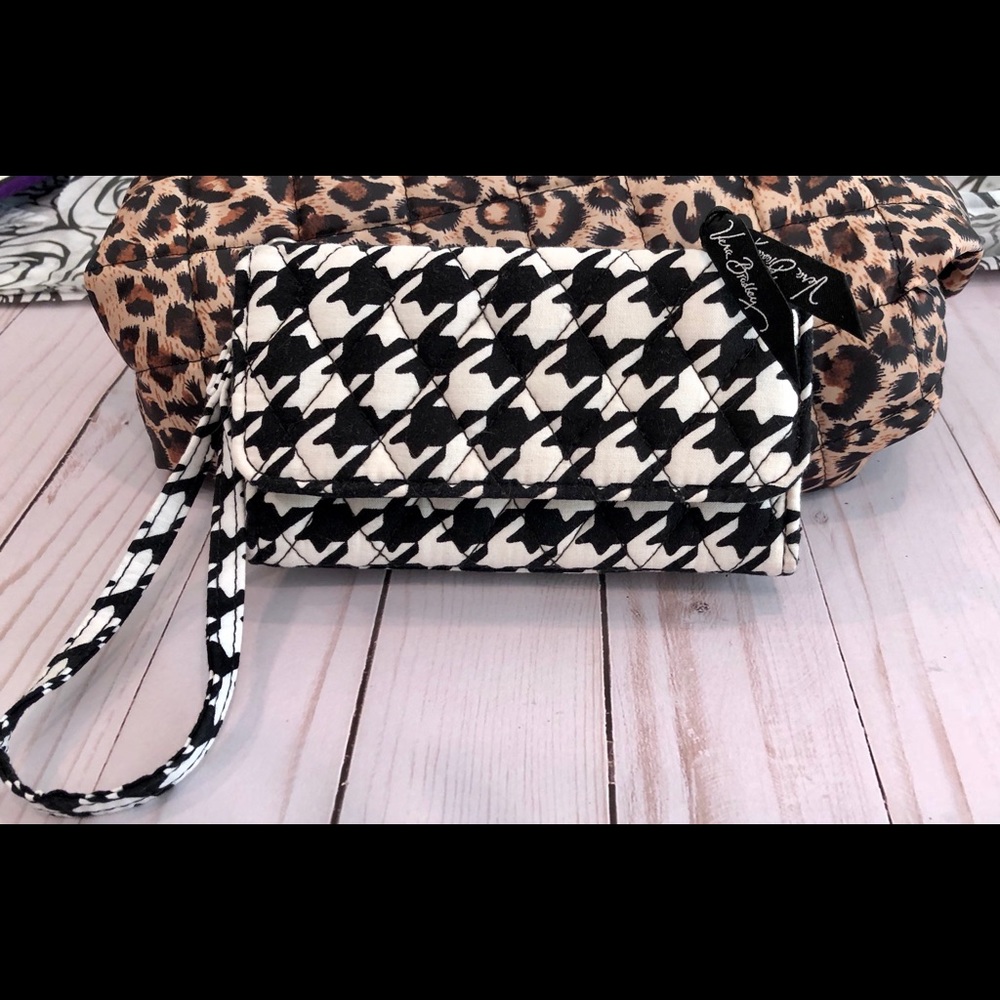 Vera Bradley Wristlet